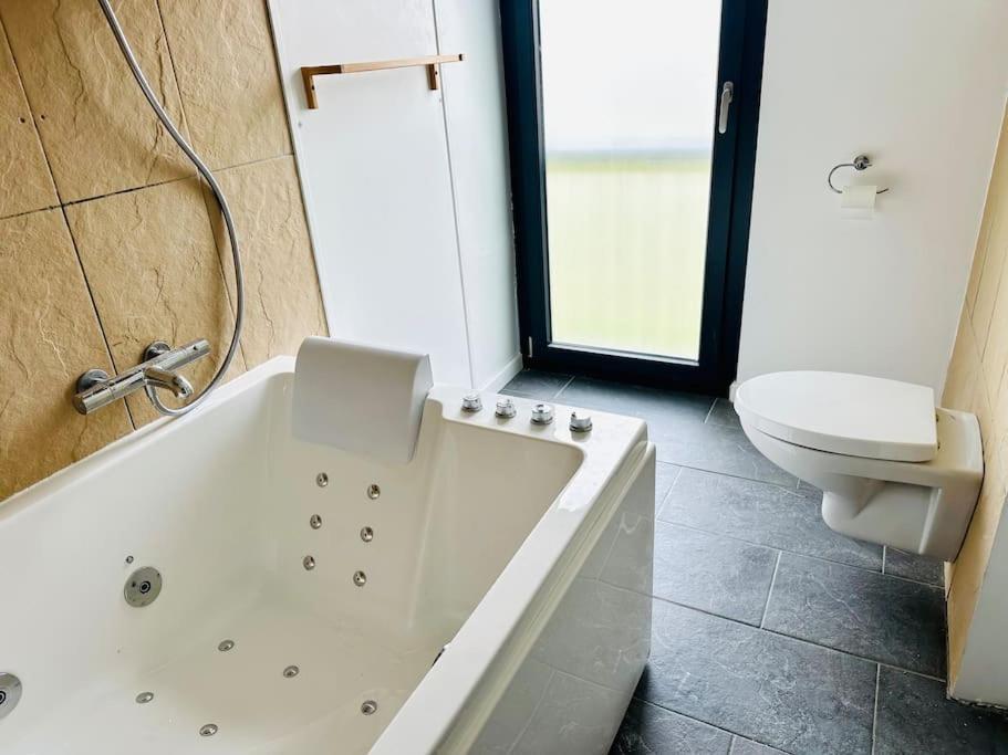 Apartmán Ecrin Balneo Sauna A Thollon Exteriér fotografie