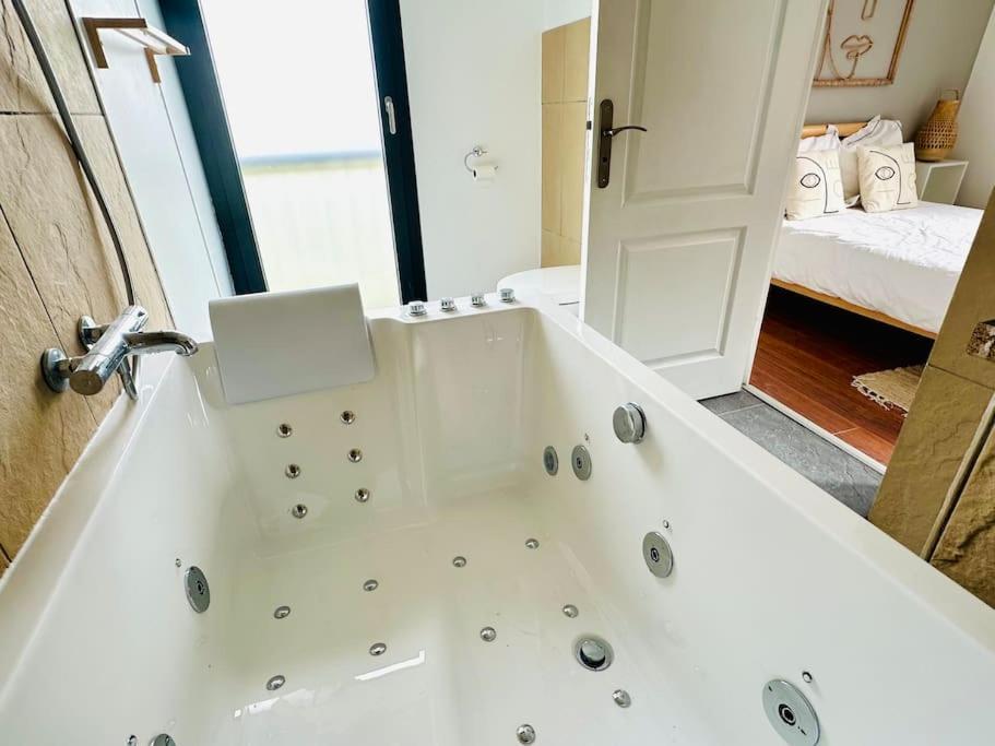 Apartmán Ecrin Balneo Sauna A Thollon Exteriér fotografie